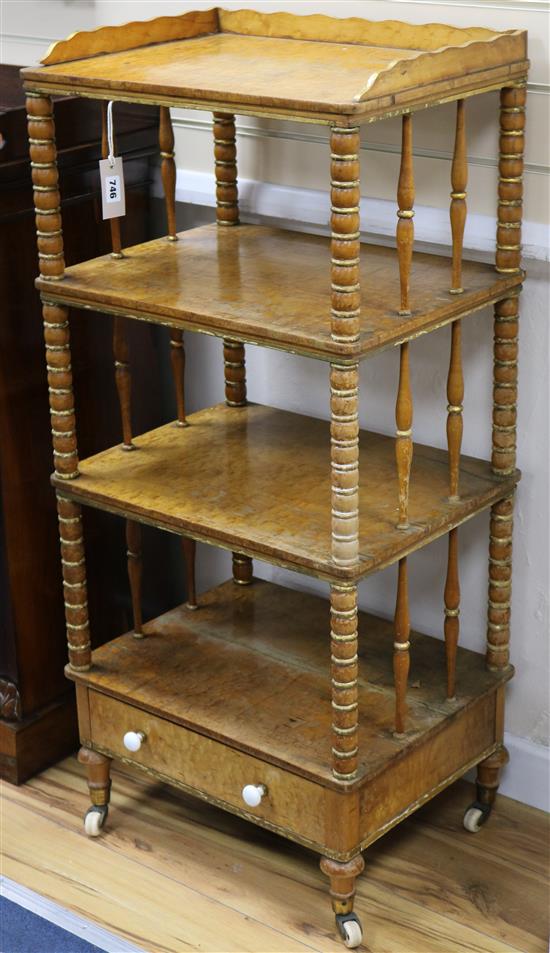 An early Victorian satinwood whatnot, H.113cm